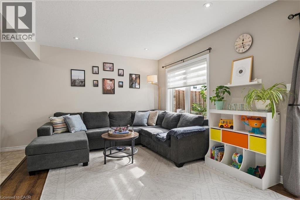 Townhouse for sale at 163 WILLIAM Street, Elmira, Woolwich, Ontario, photo 15