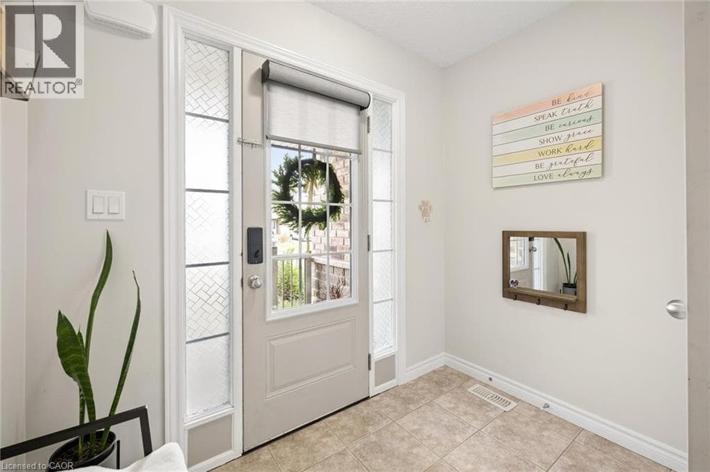 Townhouse for sale at 163 WILLIAM Street, Elmira, Woolwich, Ontario, photo 5