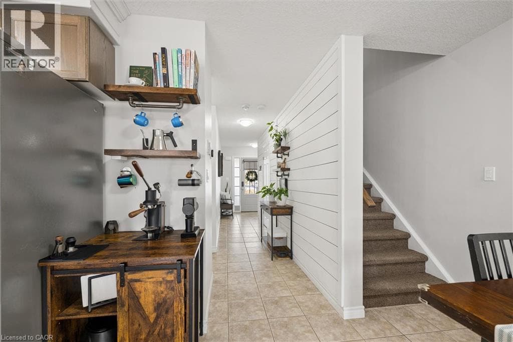 Townhouse for sale at 163 WILLIAM Street, Elmira, Woolwich, Ontario, photo 6