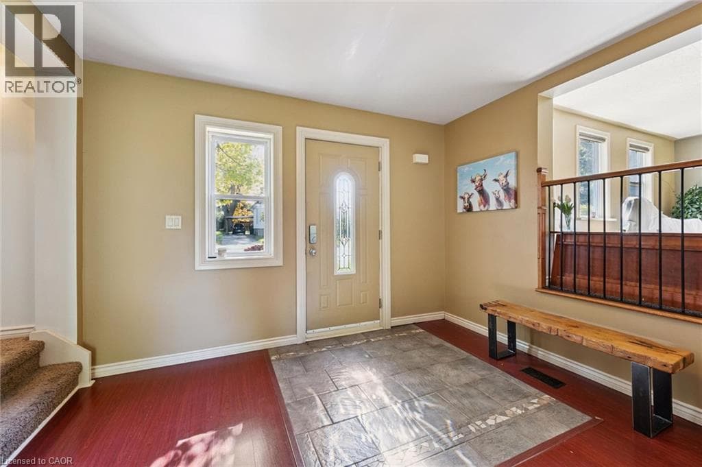 Detached for sale at 74 SELKIRK Street, St Andrews Hills, Cambridge, Ontario, photo 5