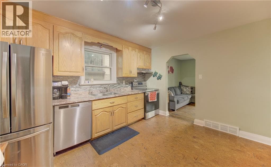 Detached for sale at 195 BELLEVIEW Avenue, Rosemount, Kitchener, Ontario, photo 10