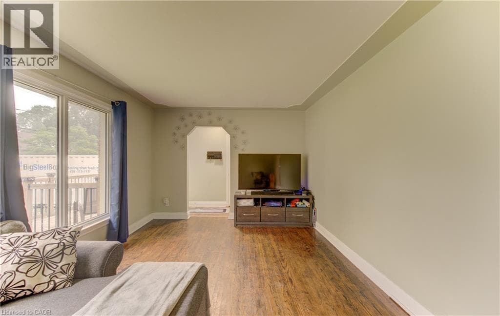 Detached for sale at 195 BELLEVIEW Avenue, Rosemount, Kitchener, Ontario, photo 7