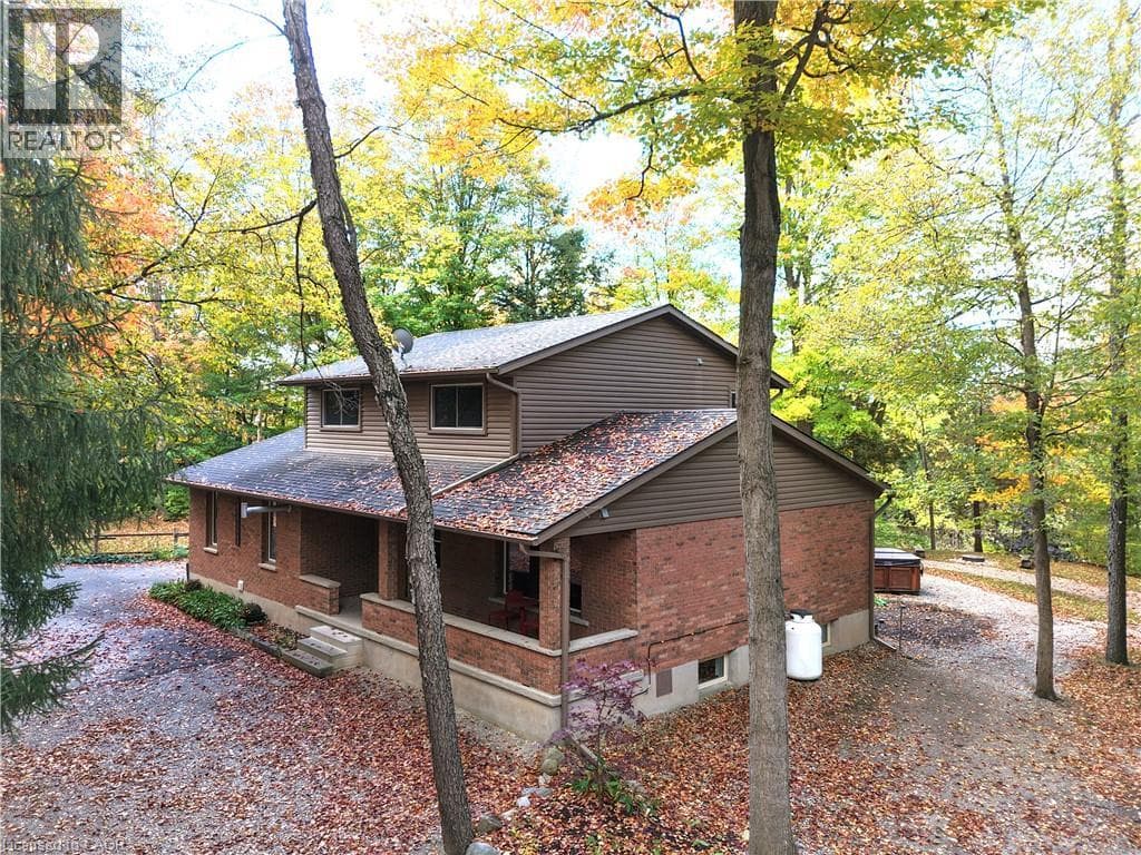 Detached for sale at 1814 NAFZIGER Road, New Hamburg, Wilmot, Ontario, photo 3