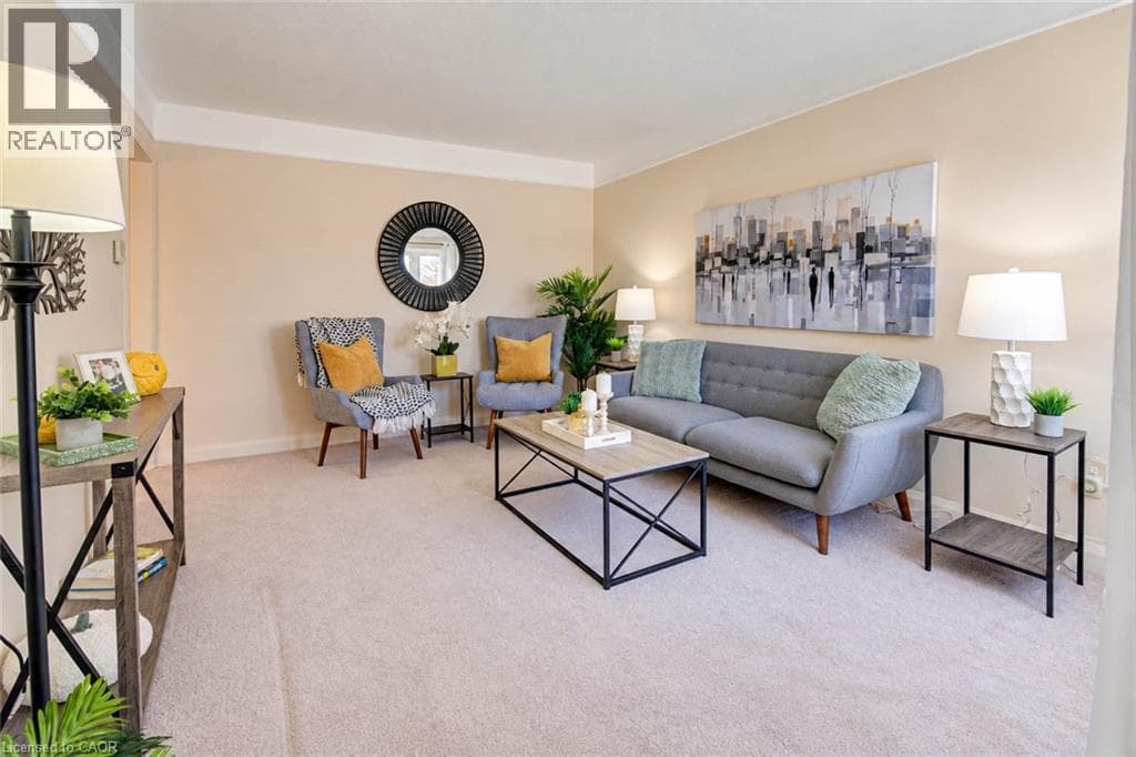 Detached for sale at 243 EDWIN Street, Fairfield, Kitchener, Ontario, photo 9