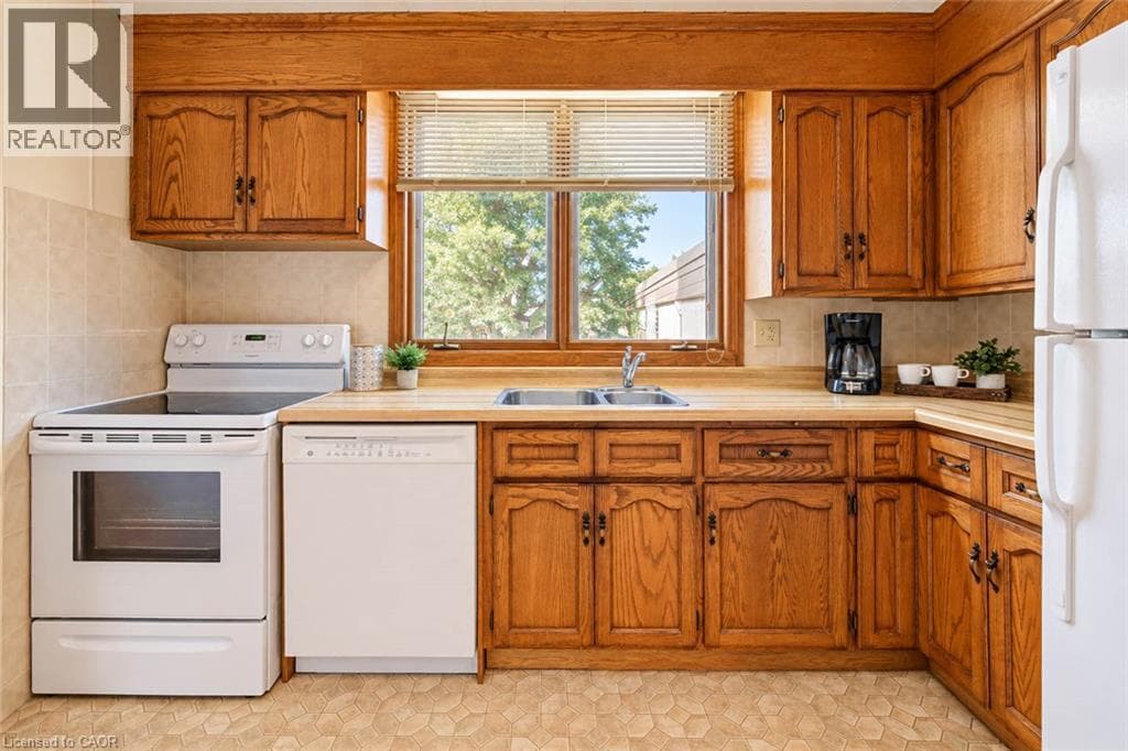 Detached for sale at 243 EDWIN Street, Fairfield, Kitchener, Ontario, photo 18