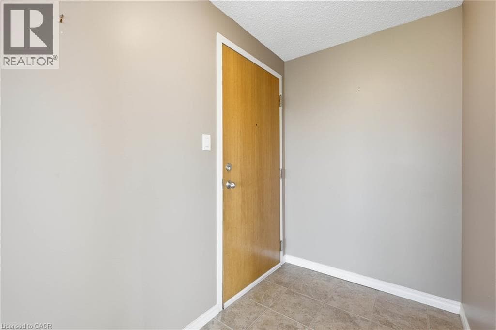 Apartment for sale at 55 BLUE SPRINGS Drive Unit# 611, Lincoln Heights, Waterloo, Ontario, photo 7