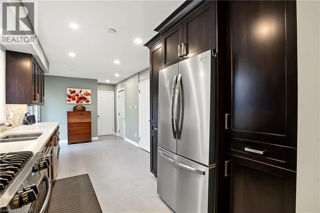 Detached for sale at 111 MACGREGOR Crescent, Lincoln Heights, Waterloo, Ontario, photo 10