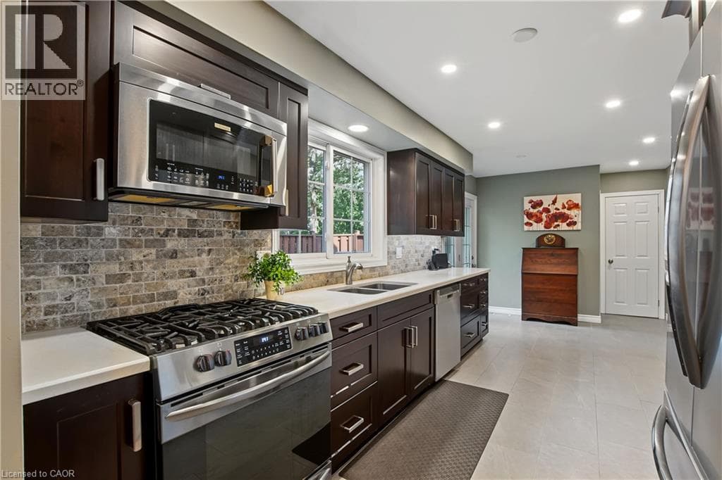 Detached for sale at 111 MACGREGOR Crescent, Lincoln Heights, Waterloo, Ontario, photo 11