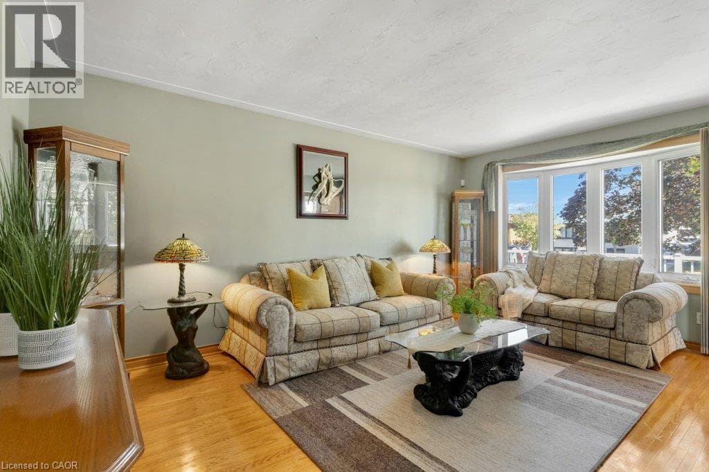 Detached for sale at 222 THUNDERBIRD Drive, Elgin Park, Cambridge, Ontario, photo 5