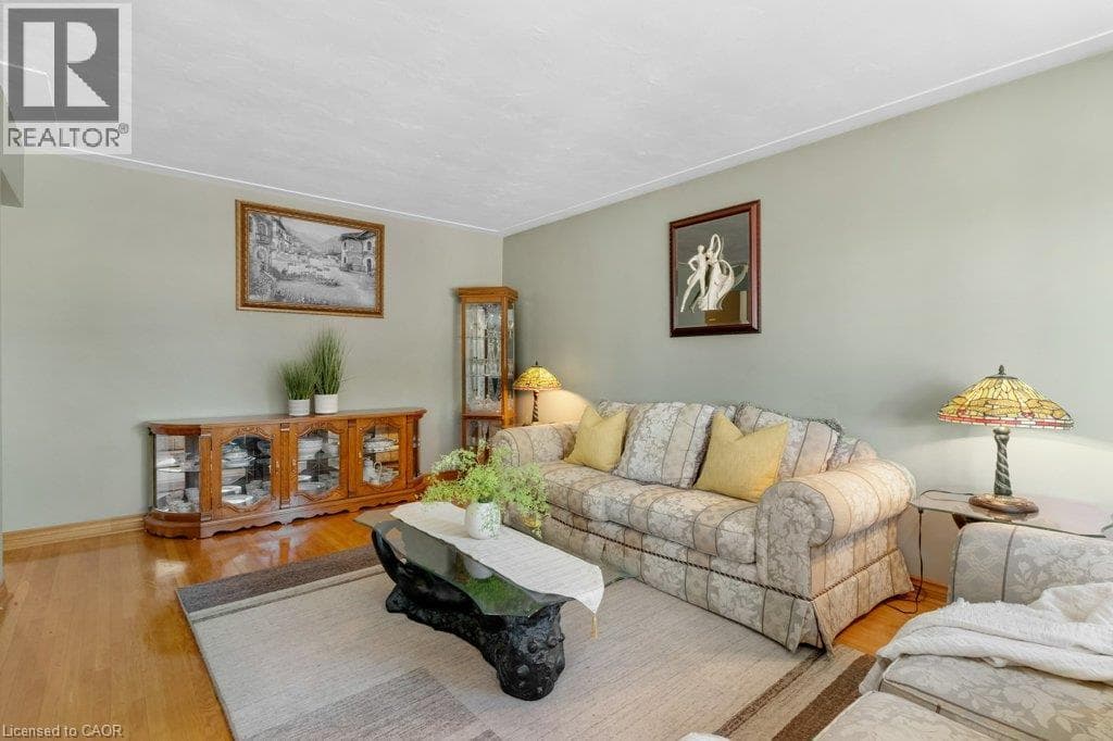 Detached for sale at 222 THUNDERBIRD Drive, Elgin Park, Cambridge, Ontario, photo 4