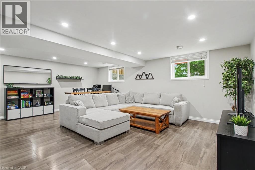 Semi-detached for sale at 484 REDFOX Road Unit# B, Foxhunt, Waterloo, Ontario, photo 2