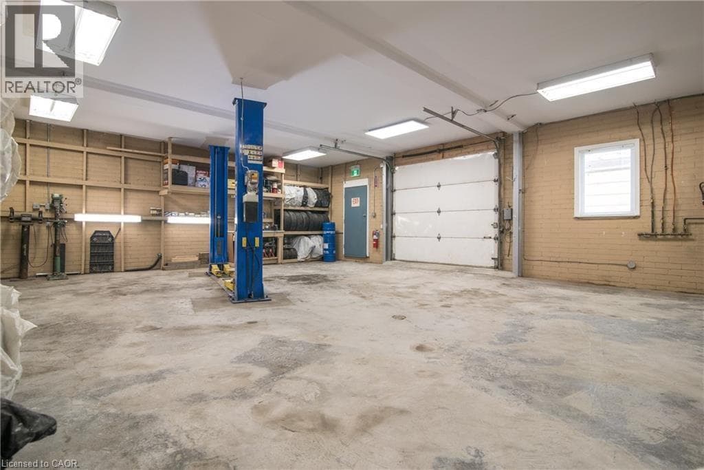 Other for sale at 227 LOUISA Street, Mt. Hope Huron Park, Kitchener, Ontario, photo 8