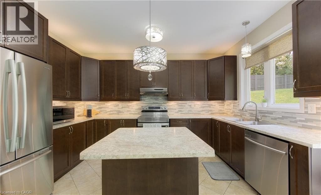 Detached for sale at 184 FLETCHER Circle, Blackbridge, Cambridge, Ontario, photo 14