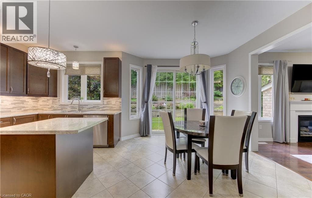 Detached for sale at 184 FLETCHER Circle, Blackbridge, Cambridge, Ontario, photo 11