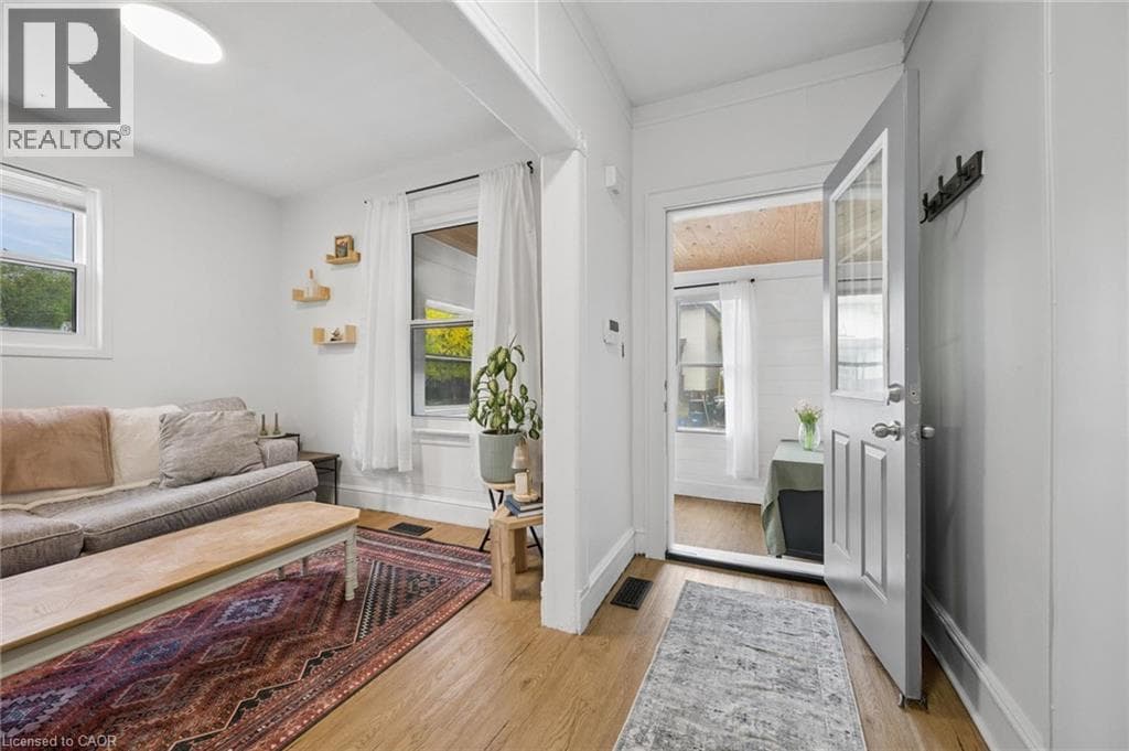 Semi-detached for sale at 29 VICTORIA Avenue, St Andrews Hills, Cambridge, Ontario, photo 5