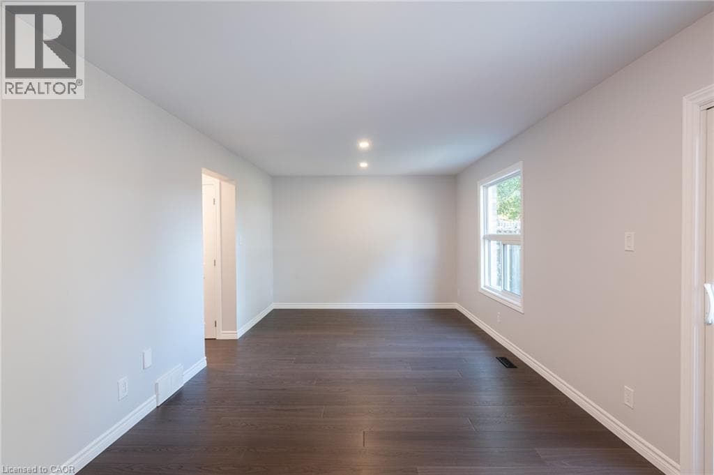 Semi-detached for sale at 537B BARWICK Crescent, Wissler Old Abbey, Waterloo, Ontario, photo 13