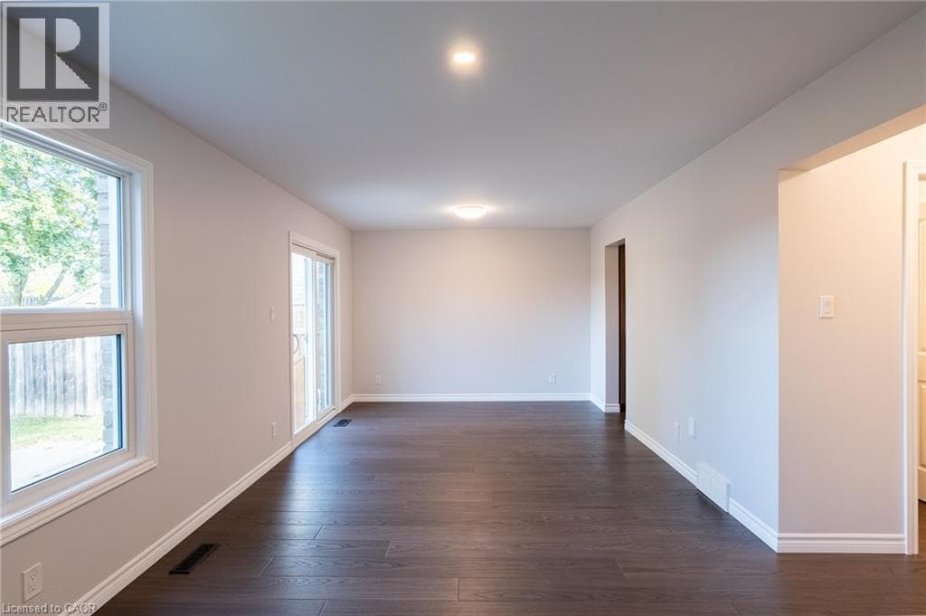 Semi-detached for sale at 537B BARWICK Crescent, Wissler Old Abbey, Waterloo, Ontario, photo 14