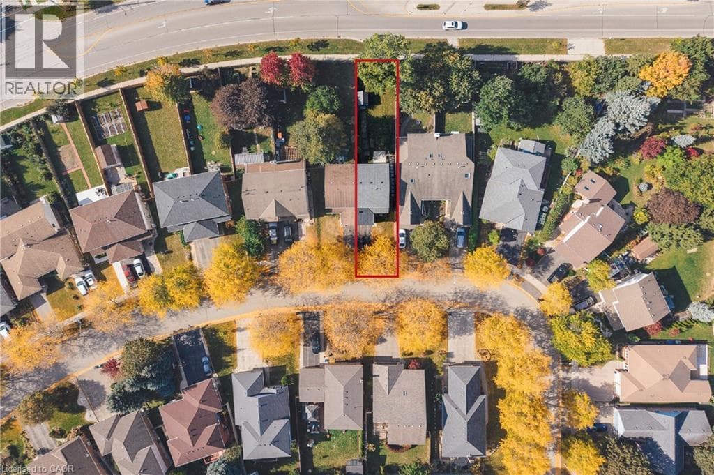 Semi-detached for sale at 537B BARWICK Crescent, Wissler Old Abbey, Waterloo, Ontario, photo 3