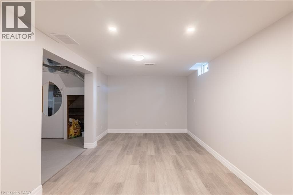 Semi-detached for sale at 537B BARWICK Crescent, Wissler Old Abbey, Waterloo, Ontario, photo 38