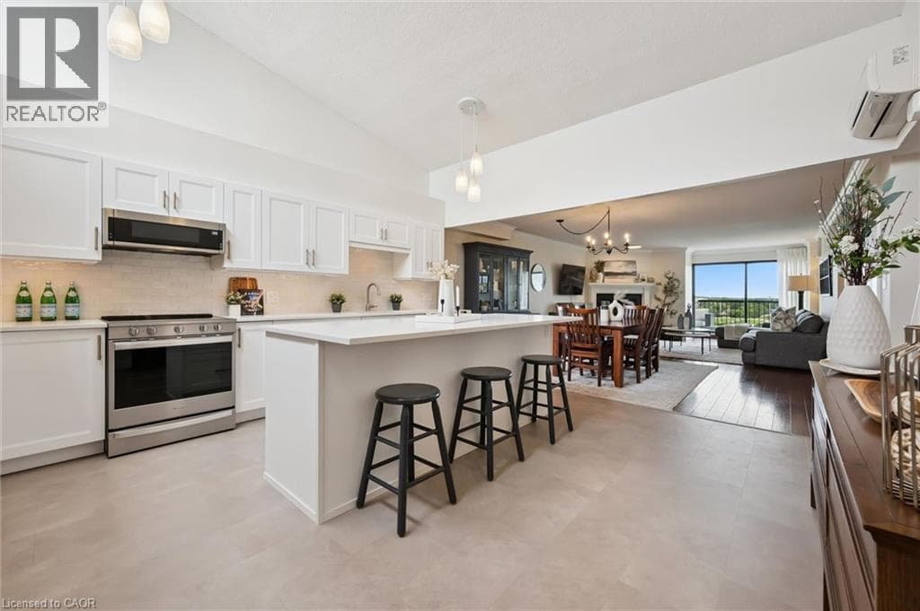 Apartment for sale at 260 SHELDON Avenue N Unit# PH2, Eastwood, Kitchener, Ontario, photo 2
