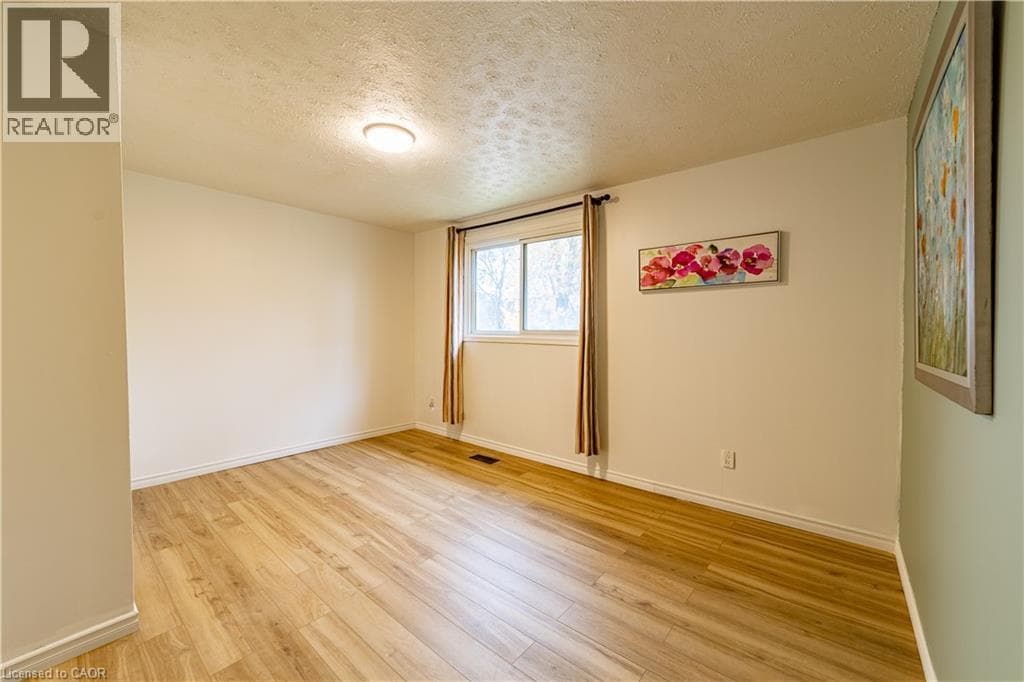 Townhouse for sale at 227 FERGUS Avenue, Chicopee, Kitchener, Ontario, photo 21