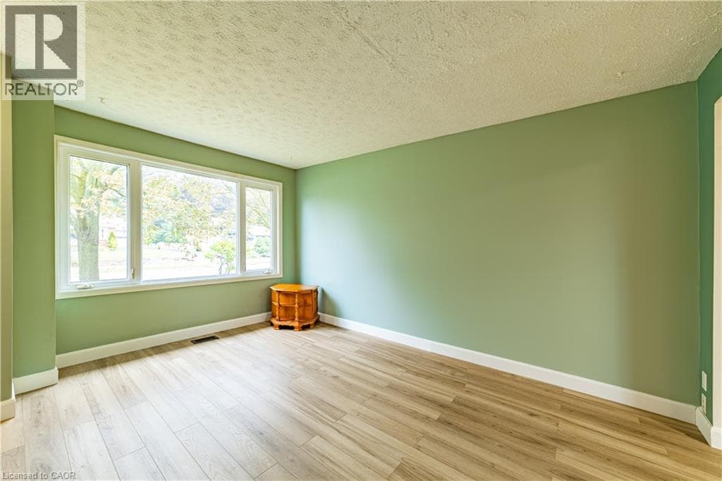 Townhouse for sale at 227 FERGUS Avenue, Chicopee, Kitchener, Ontario, photo 13