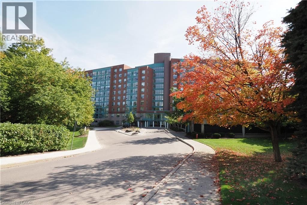 Apartment for sale at 55 BLUE SPRINGS Drive Unit# PH12, Lincoln Heights, Waterloo, Ontario, photo 2