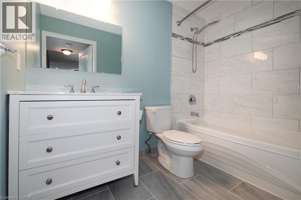 Apartment for sale at 55 BLUE SPRINGS Drive Unit# PH12, Lincoln Heights, Waterloo, Ontario, photo 33