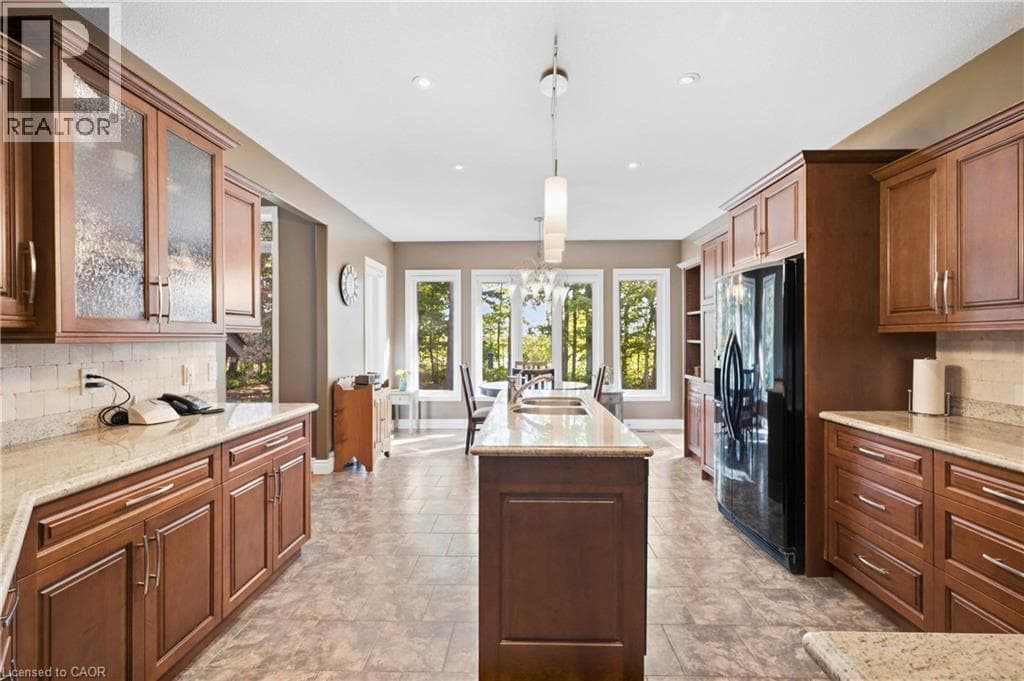 Detached for sale at 12 WELWOOD Avenue, Wellesley, Wellesley, Ontario, photo 9