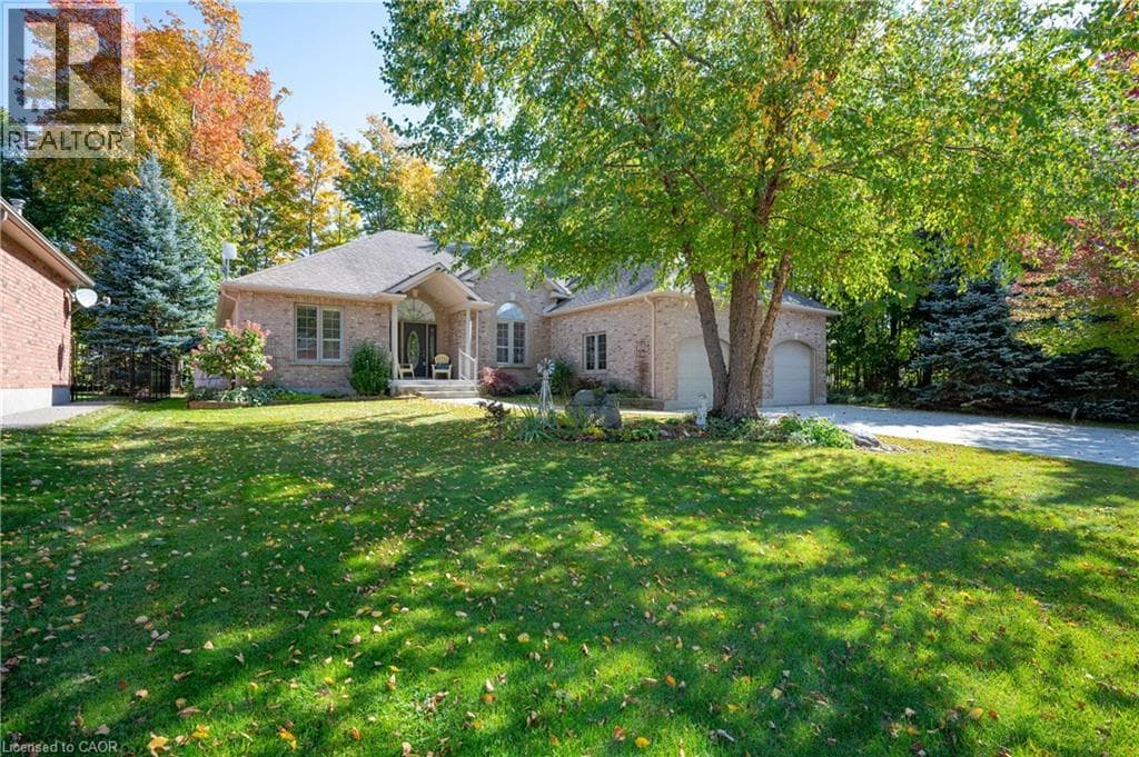Detached for sale at 12 WELWOOD Avenue, Wellesley, Wellesley, Ontario, photo 3