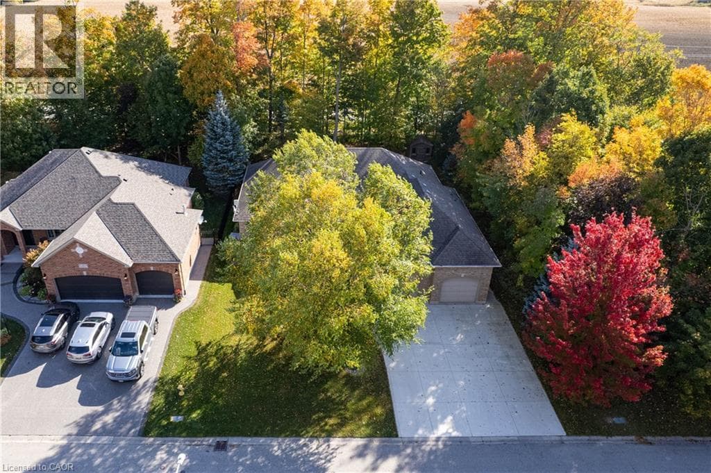 Detached for sale at 12 WELWOOD Avenue, Wellesley, Wellesley, Ontario, photo 2