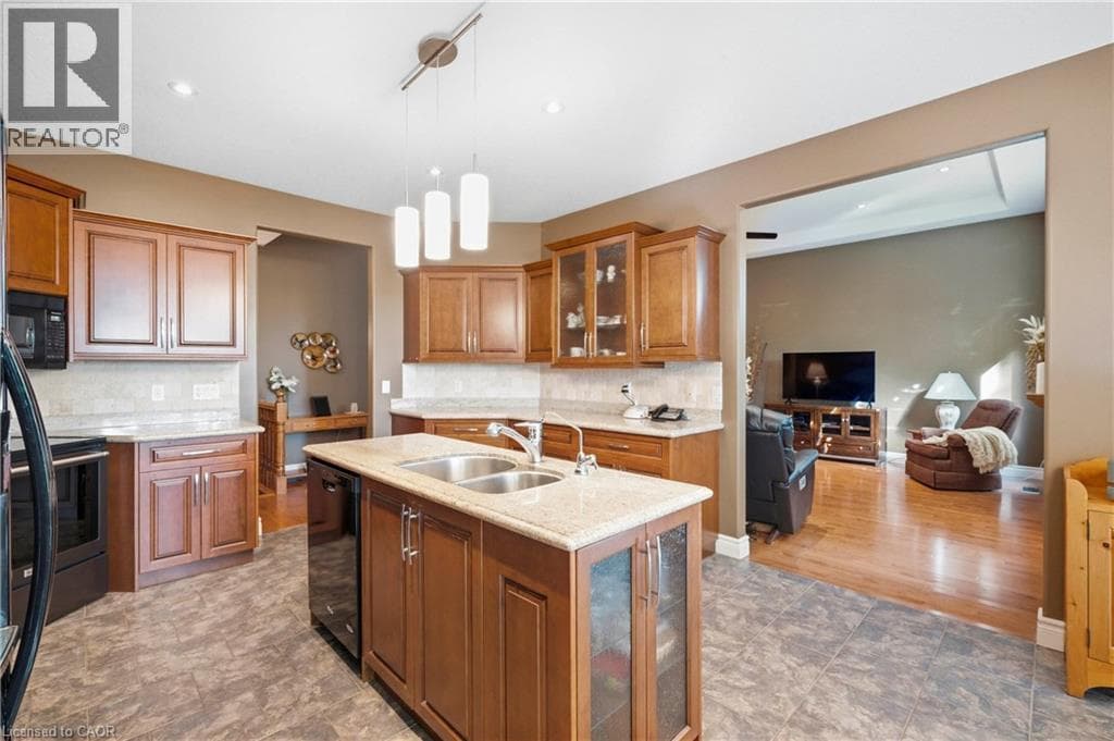 Detached for sale at 12 WELWOOD Avenue, Wellesley, Wellesley, Ontario, photo 12