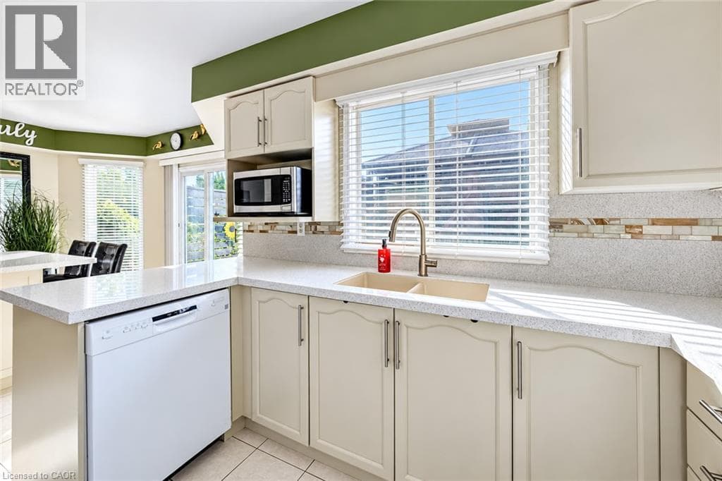Detached for sale at 11 PEREGRINE Crescent, Shades Mills, Cambridge, Ontario, photo 13