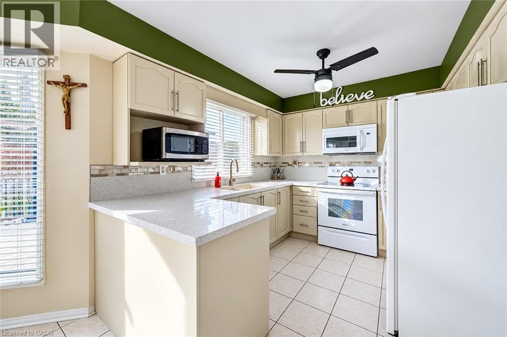 Detached for sale at 11 PEREGRINE Crescent, Shades Mills, Cambridge, Ontario, photo 15