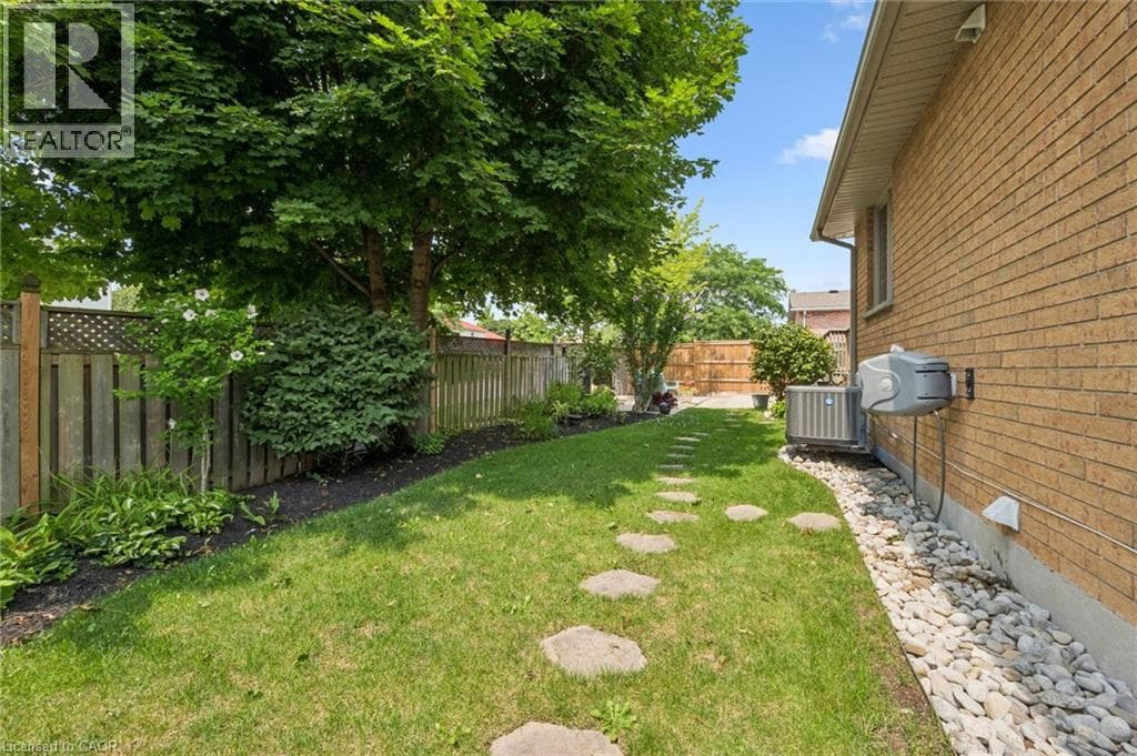Detached for sale at 139 ATTWOOD Drive, Shades Mills, Cambridge, Ontario, photo 38