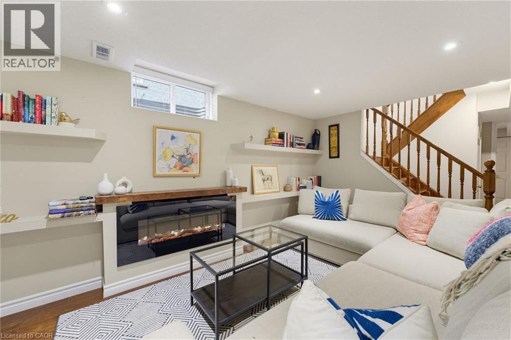 Detached for sale at 135 MCNICHOL Drive, Branchton Park, Cambridge, Ontario, photo 24
