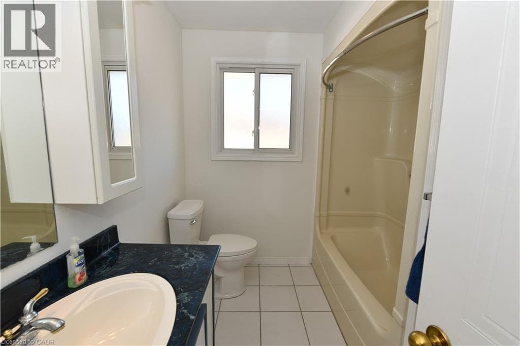 Detached for sale at 82 ELMWOOD Avenue, Elgin Park, Cambridge, Ontario, photo 13