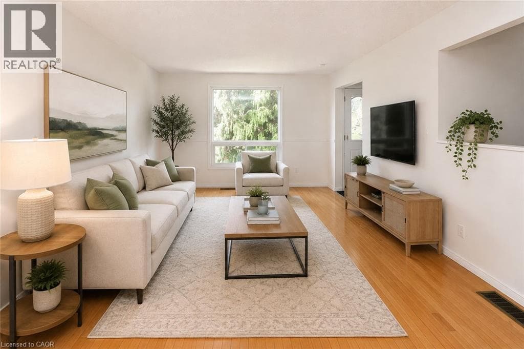 Detached for sale at 82 ELMWOOD Avenue, Elgin Park, Cambridge, Ontario, photo 3