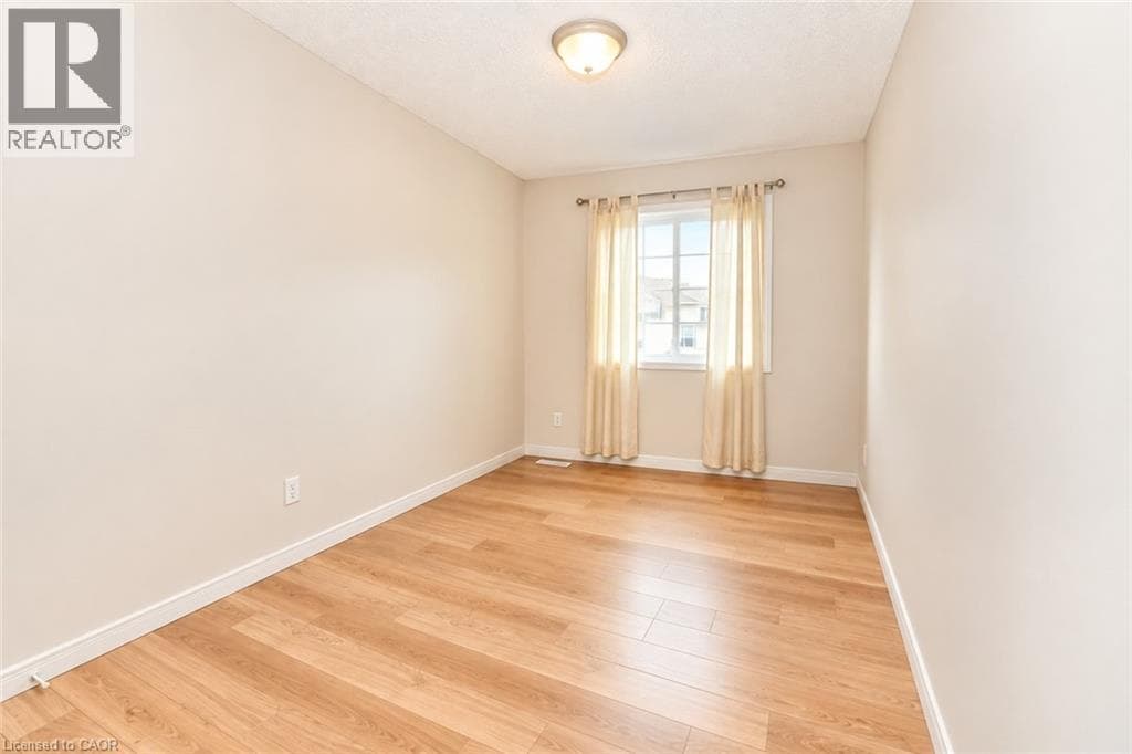 Townhouse for sale at 23 HOWE Drive Unit# 8, Laurentian Hills, Kitchener, Ontario, photo 10