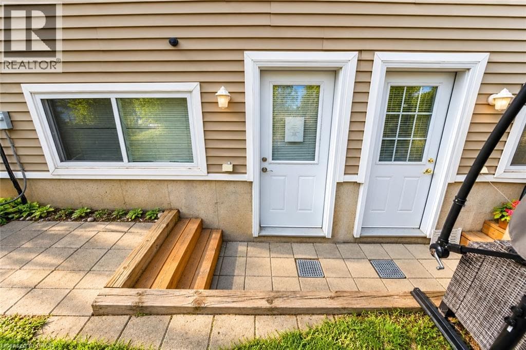 Townhouse for sale at 23 HOWE Drive Unit# 8, Laurentian Hills, Kitchener, Ontario, photo 11