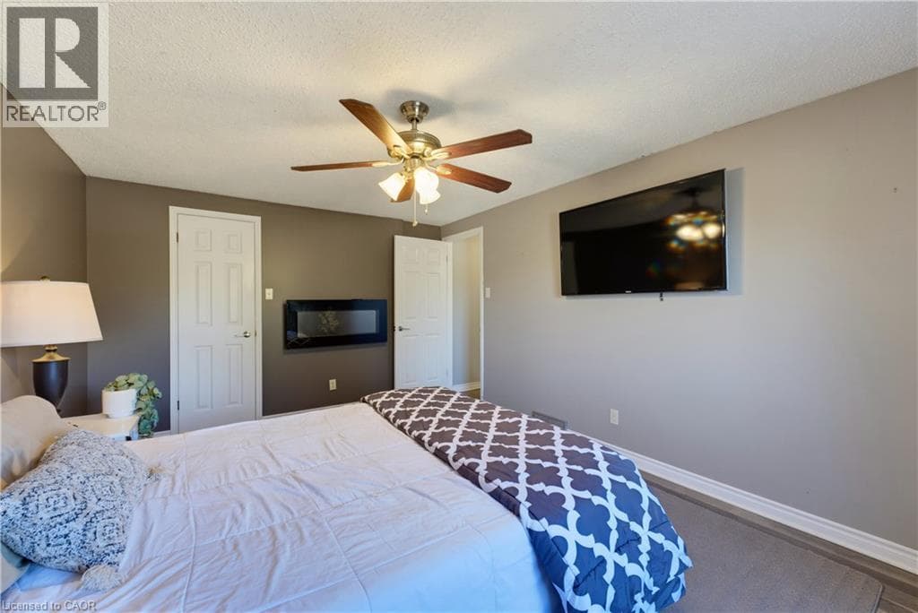 Detached for sale at 74 STIRLING MACGREGOR Drive, St Andrews Hills, Cambridge, Ontario, photo 13