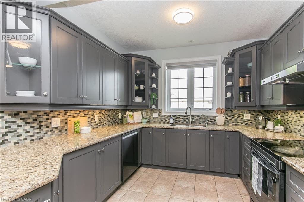 Detached for sale at 563 WOOLGRASS Avenue, Laurel Creek, Waterloo, Ontario, photo 14