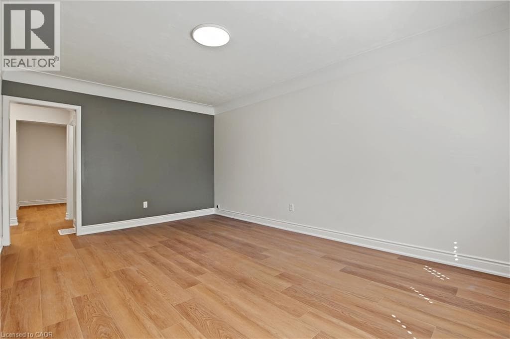 Multi-family for sale at 143 ELGIN Crescent, Uptown North, Waterloo, Ontario, photo 5