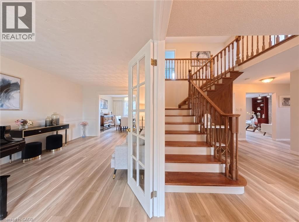 Detached for sale at 488 HEATHER HILL Place, Westvale, Waterloo, Ontario, photo 9