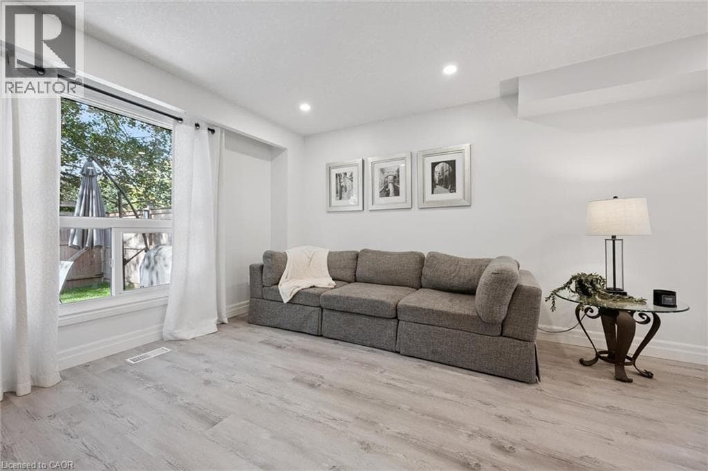 Townhouse for sale at 223 PIONEER Drive W Unit# H53, Pioneer Park, Kitchener, Ontario, photo 10
