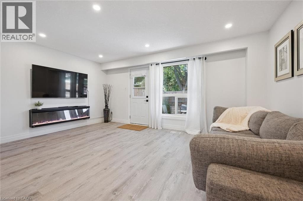 Townhouse for sale at 223 PIONEER Drive W Unit# H53, Pioneer Park, Kitchener, Ontario, photo 11