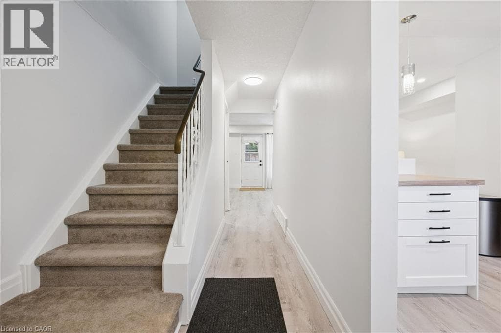 Townhouse for sale at 223 PIONEER Drive W Unit# H53, Pioneer Park, Kitchener, Ontario, photo 7