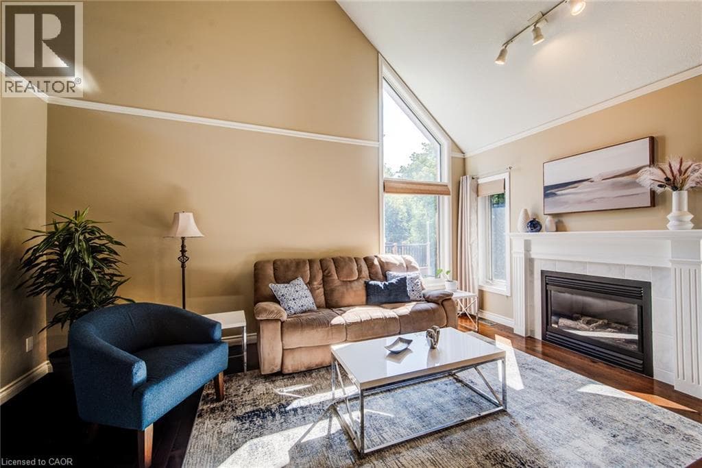 Detached for sale at 39 OLIVER Court SE, Highland West, Kitchener, Ontario, photo 8