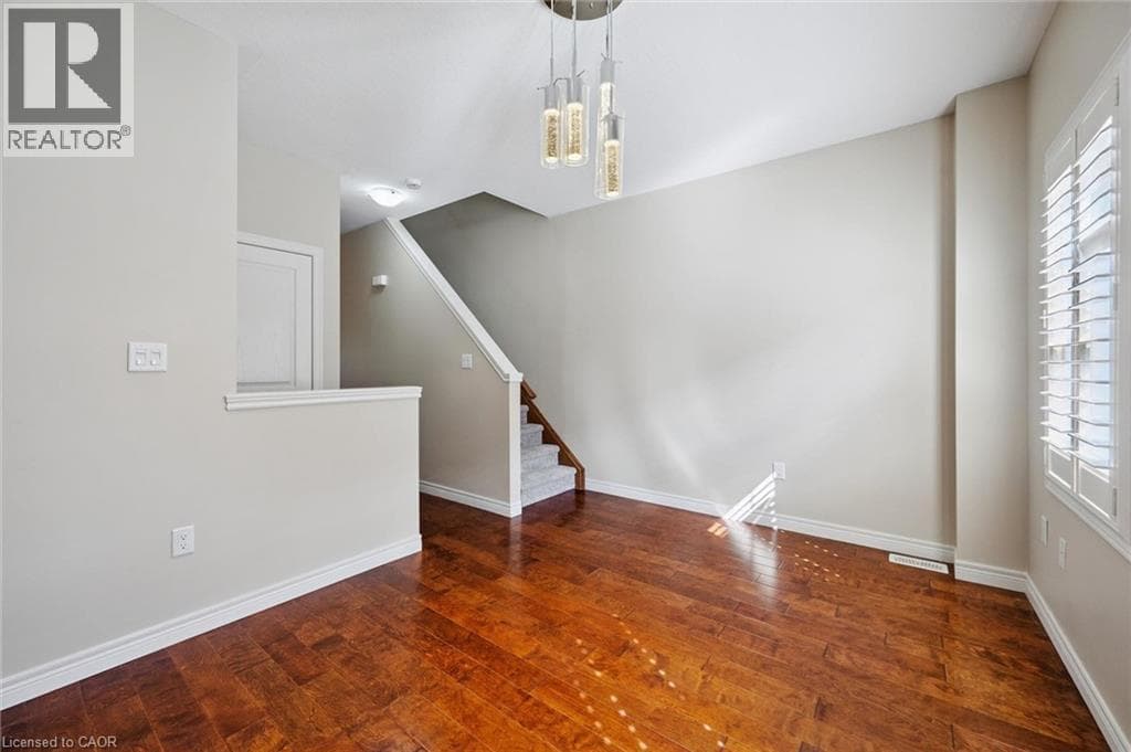 Townhouse for sale at 4 CHELTENHAM Mews, Mt. Hope Huron Park, Kitchener, Ontario, photo 11