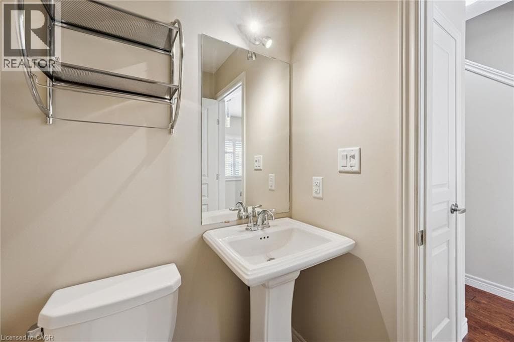 Townhouse for sale at 4 CHELTENHAM Mews, Mt. Hope Huron Park, Kitchener, Ontario, photo 12